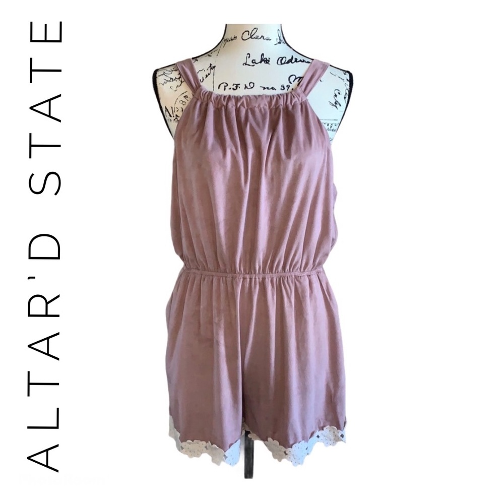 ALTAR’D STATE Romper Halter Soft Suede Dusty Lavender Crochet Trim Tie Back L